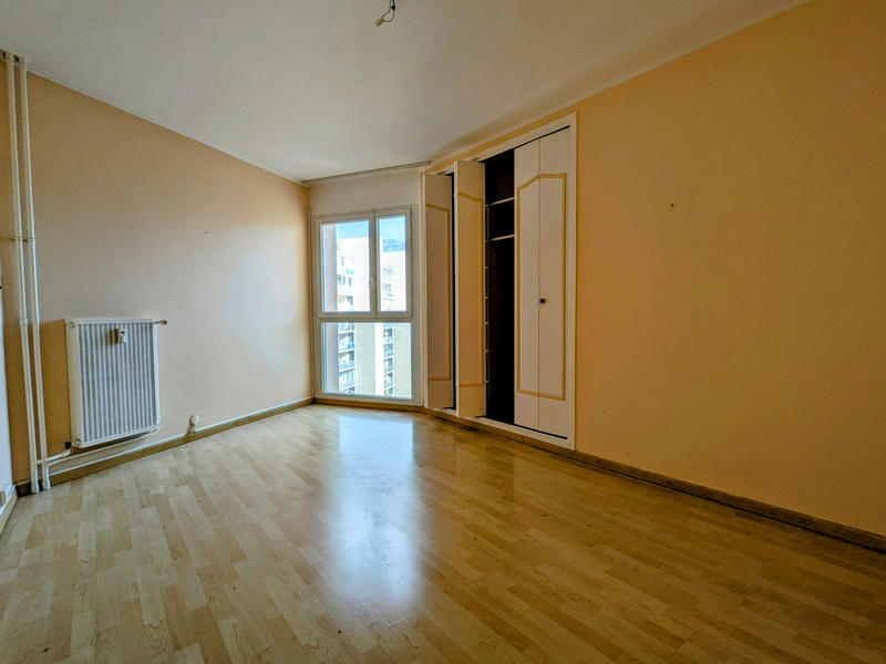 Appartement - 109 m² - 5 pièces