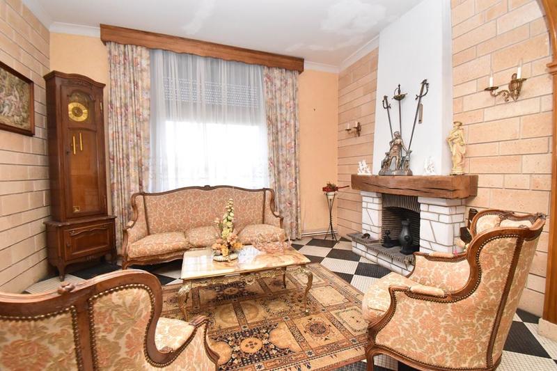 Maison ancienne - 160 m² - 8 pièces