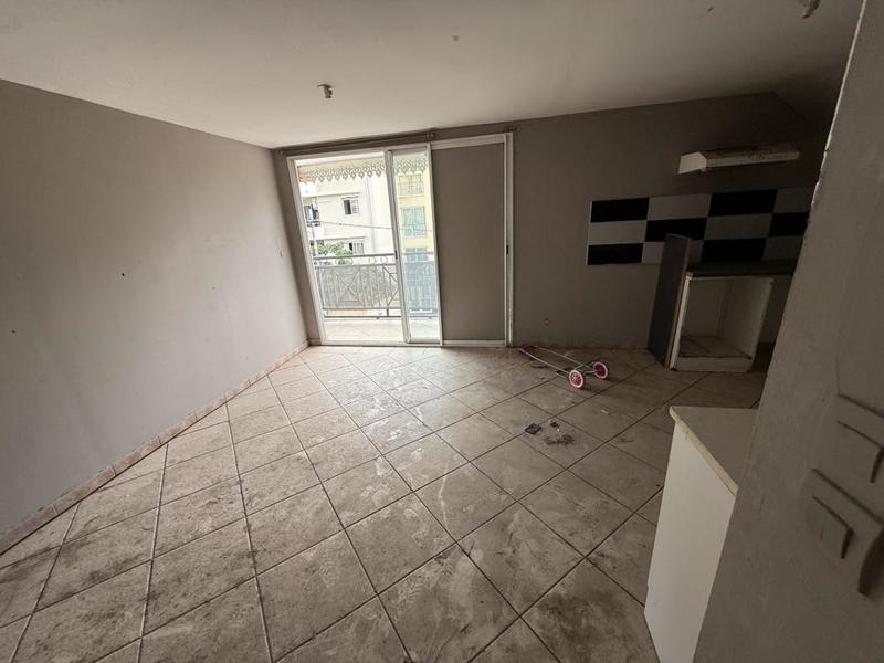 Immeuble - 260 m² - 7 pièces