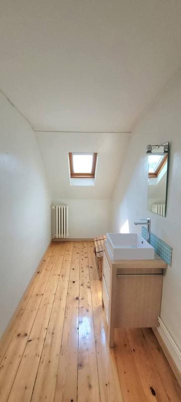 Maison - 160 m² - 8 pièces