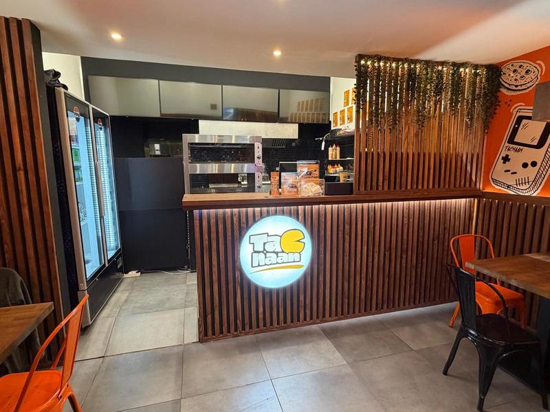 Local commercial - 83 m²