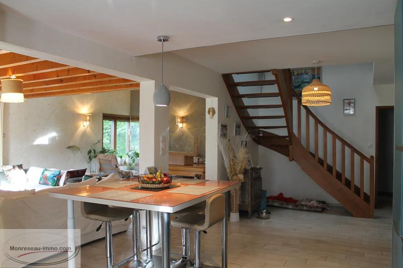 Maison - 197 m² - 7 pièces