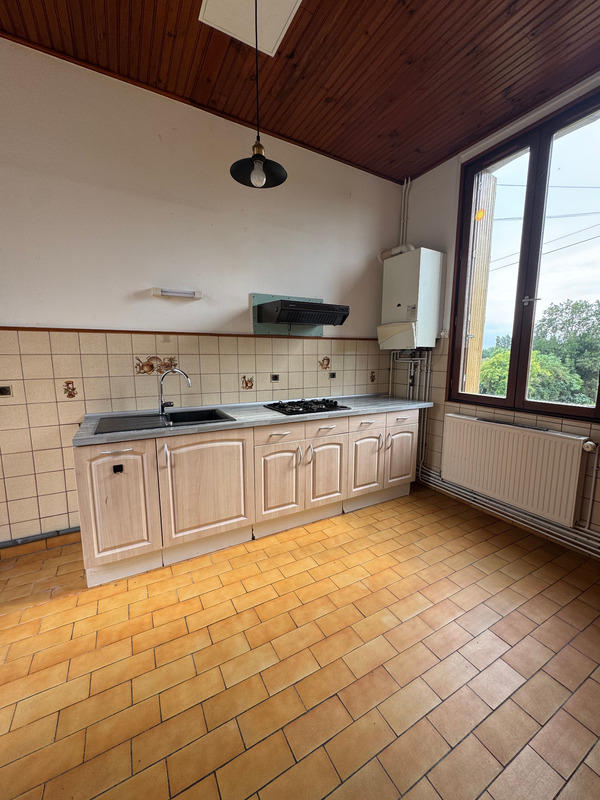 Maison en pierre - 50 m² - 2 pièces