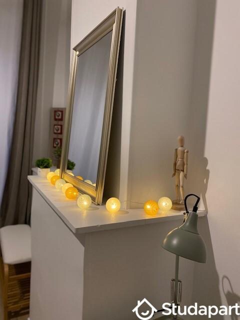 Chambre - 12 m² - 1 pièce