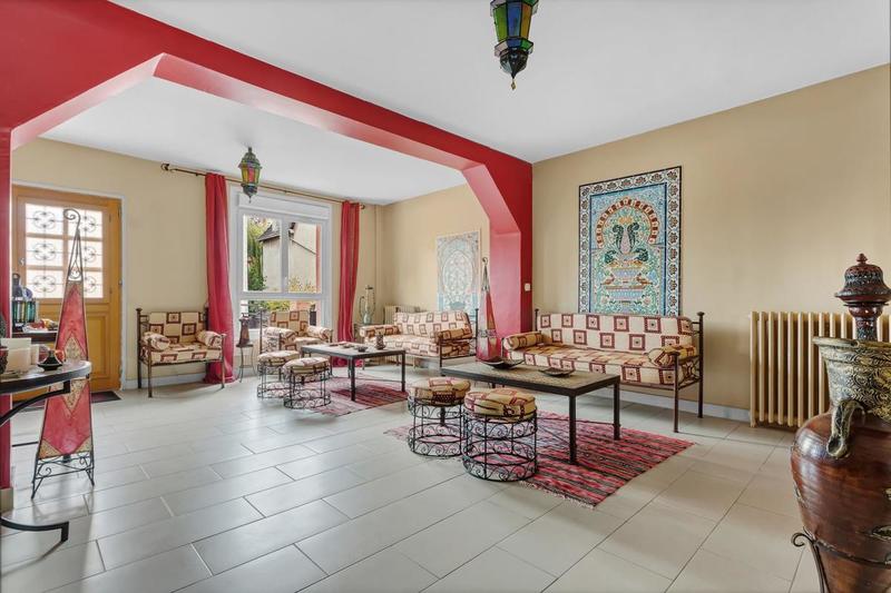 Maison - 167 m² - 5 pièces