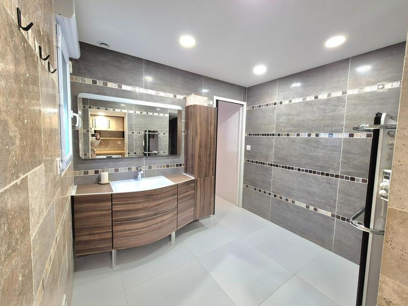 Maison - 74 m² - 4 pièces