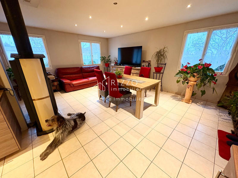 Maison - 167 m² - 6 pièces