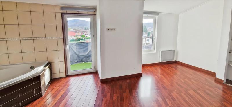 Appartement - 89 m² - 4 pièces