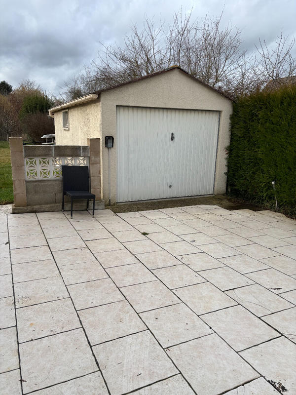 Maison - 98 m² - 5 pièces