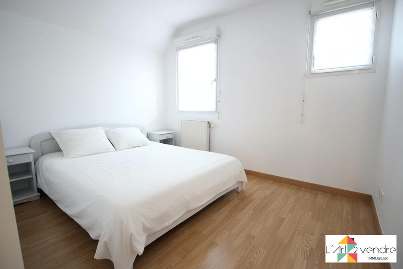 Maison - 84 m² - 5 pièces