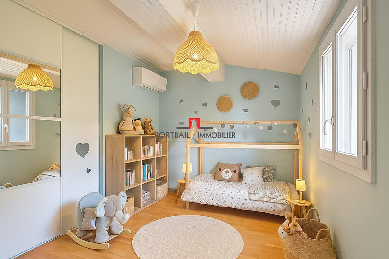 Maison traditionnelle - 145 m² - 6 pièces