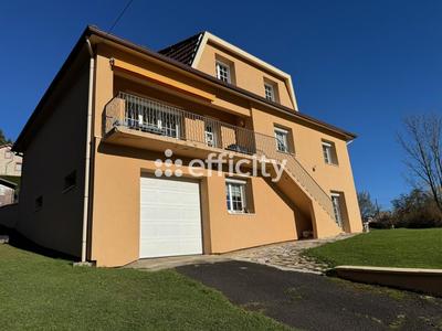 Maison - 160 m² - 8 pièces