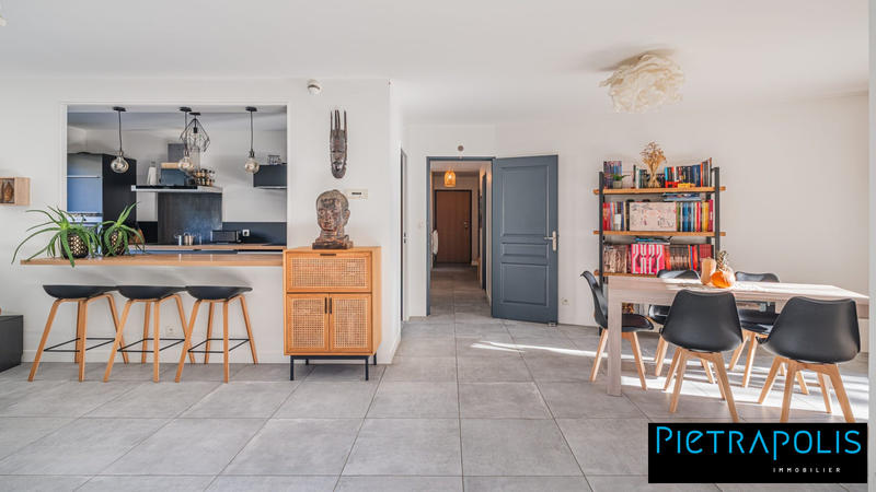 Appartement - 118 m² - 5 pièces