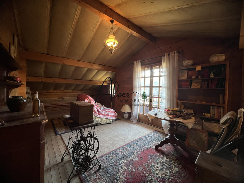 Châlet - 93 m² - 5 pièces