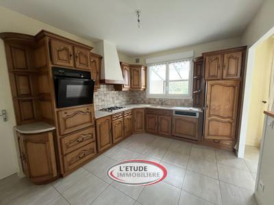 Maison - 104 m² - 6 pièces