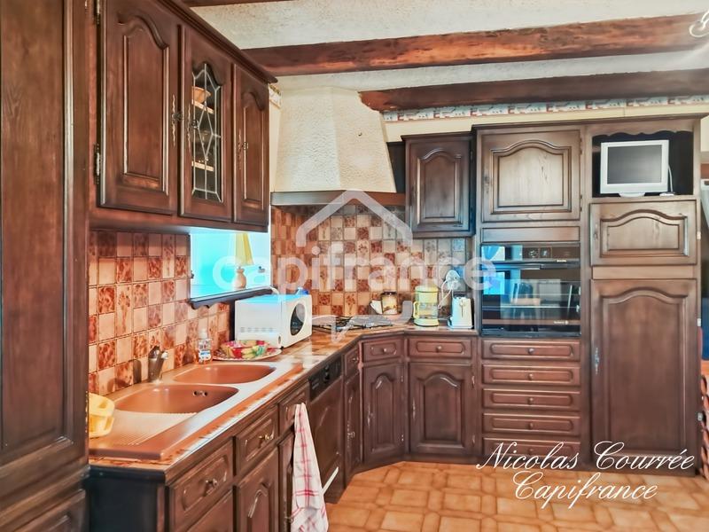 Maison - 214 m² - 5 pièces