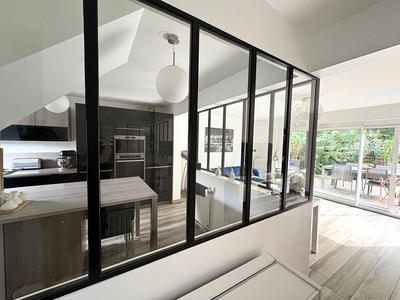 Maison - 92 m² - 5 pièces