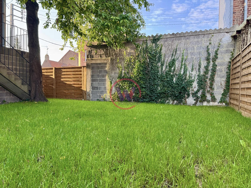 Maison - 163 m² - 10 pièces