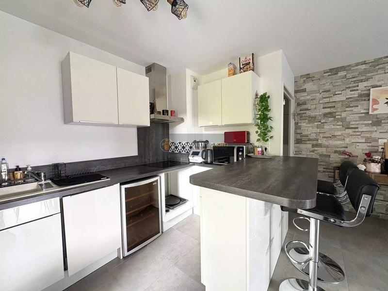 Appartement - 65 m² - 3 pièces