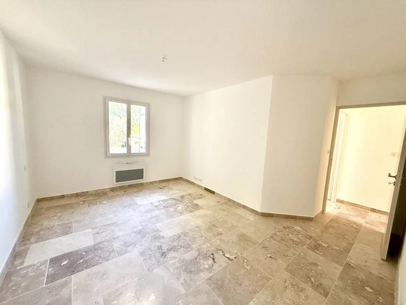 Appartement - 84 m² - 3 pièces