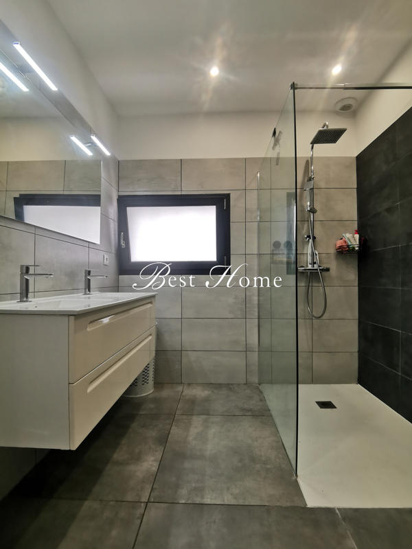 Maison - 156 m² - 5 pièces