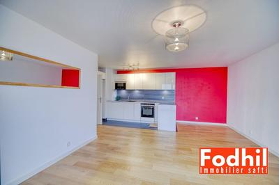 Appartement - 96 m² - 5 pièces