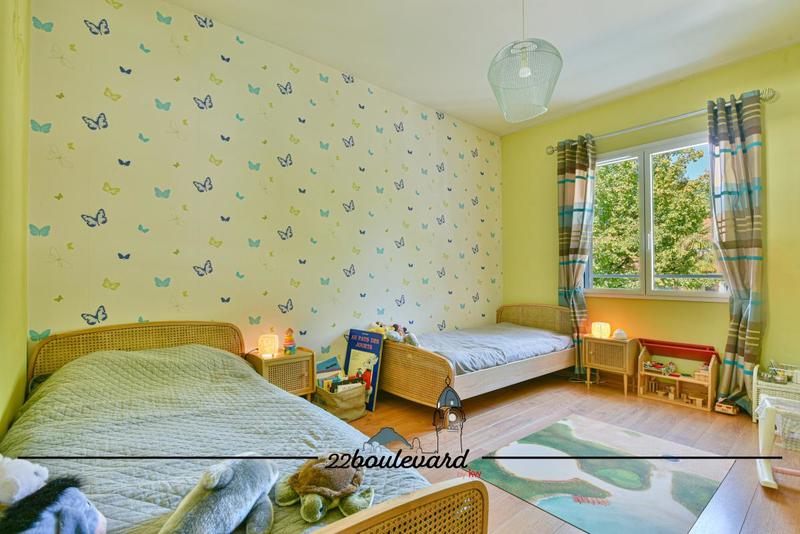 Villa - 250 m² - 8 pièces