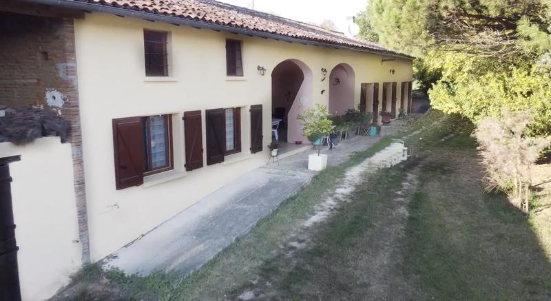 Corps de ferme - 270 m² - 12 pièces