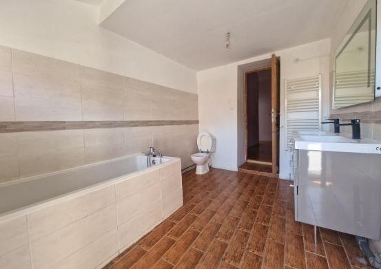 Maison - 162 m² - 7 pièces