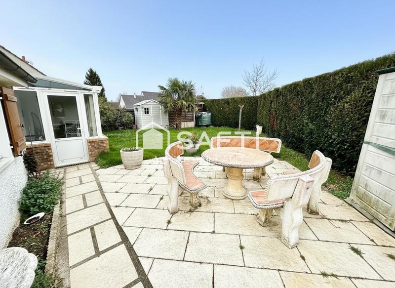 Maison - 93 m² - 4 pièces