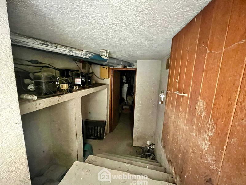 Local commercial - 27 m² - 2 pièces