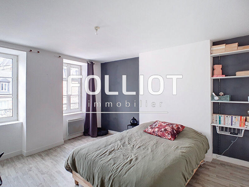 Appartement - 128 m² - 7 pièces