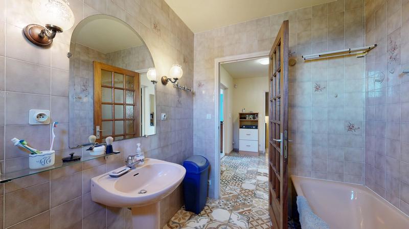 Villa - 143 m² - 5 pièces