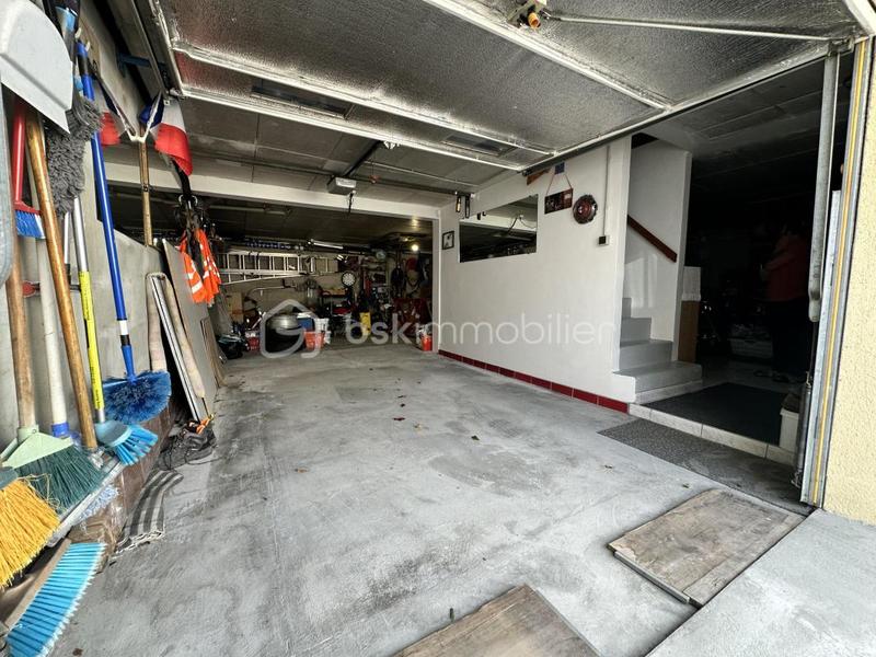 Pavillon - 110 m² - 5 pièces