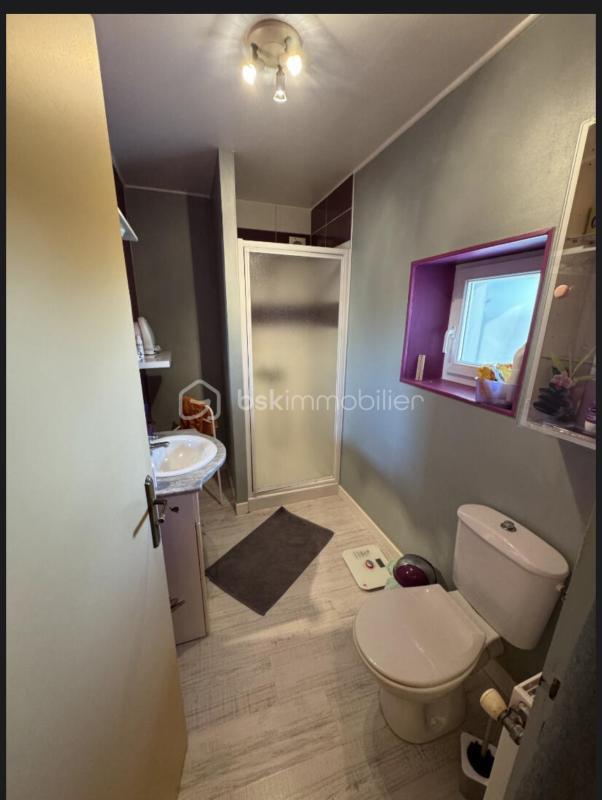 Maison traditionnelle - 135 m² - 7 pièces