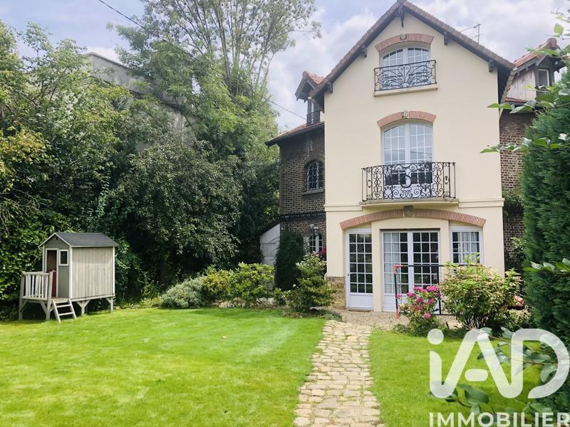 Maison - 145 m² - 7 pièces