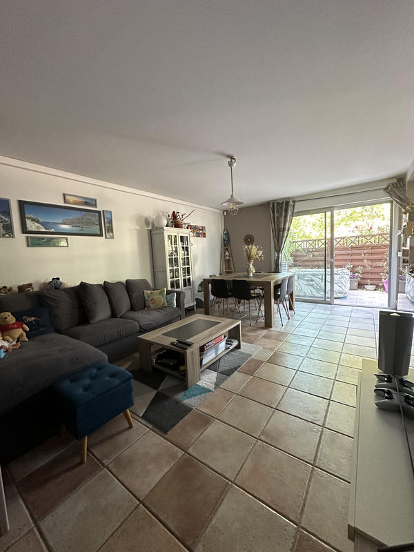 Appartement - 76 m² - 3 pièces