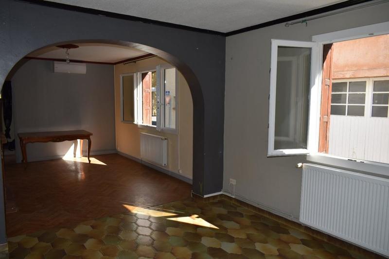 Maison - 93 m² - 6 pièces