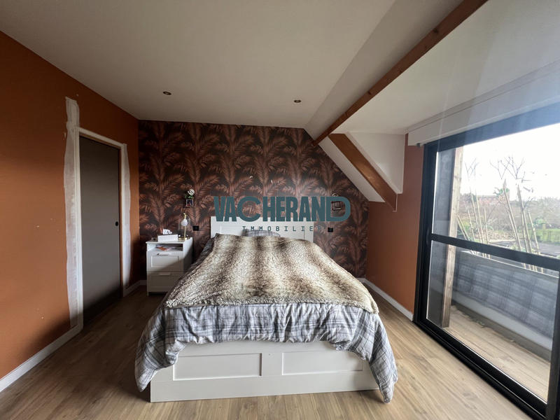 Maison contemporaine - 220 m² - 10 pièces