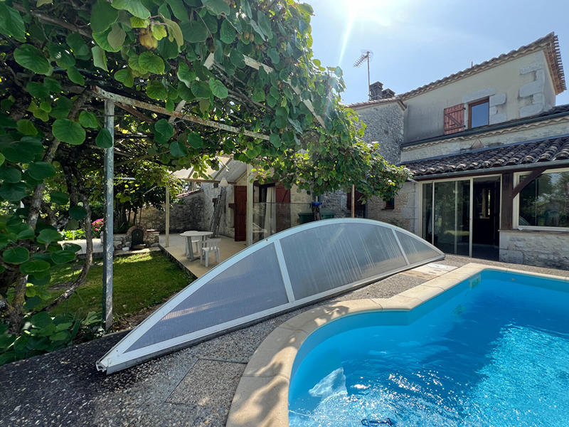 Maison - 160 m² - 7 pièces