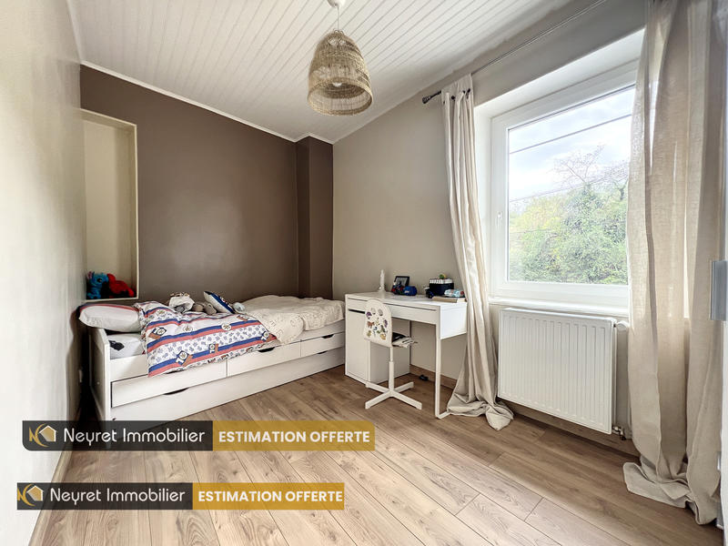 Maison - 100 m² - 5 pièces