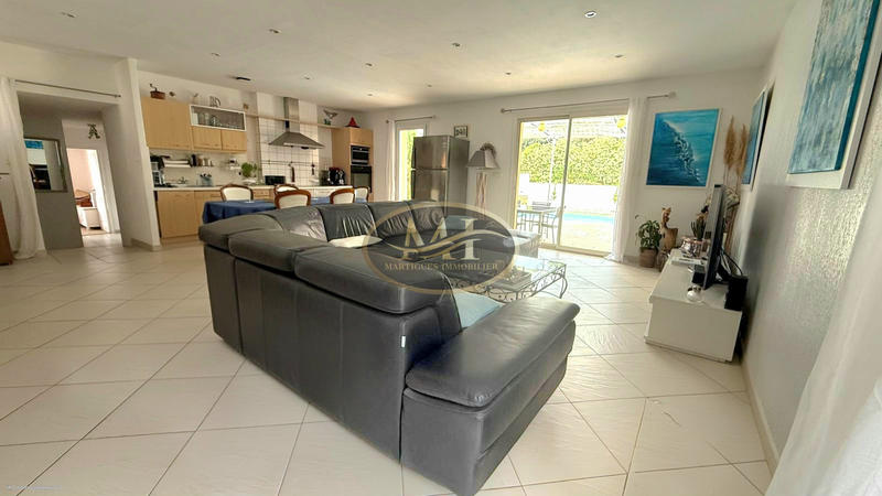 Maison - 180 m² - 4 pièces