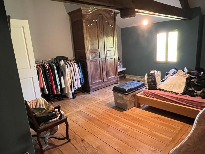 Maison - 430 m² - 10 pièces