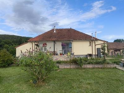 Maison de village - 69 m² - 4 pièces