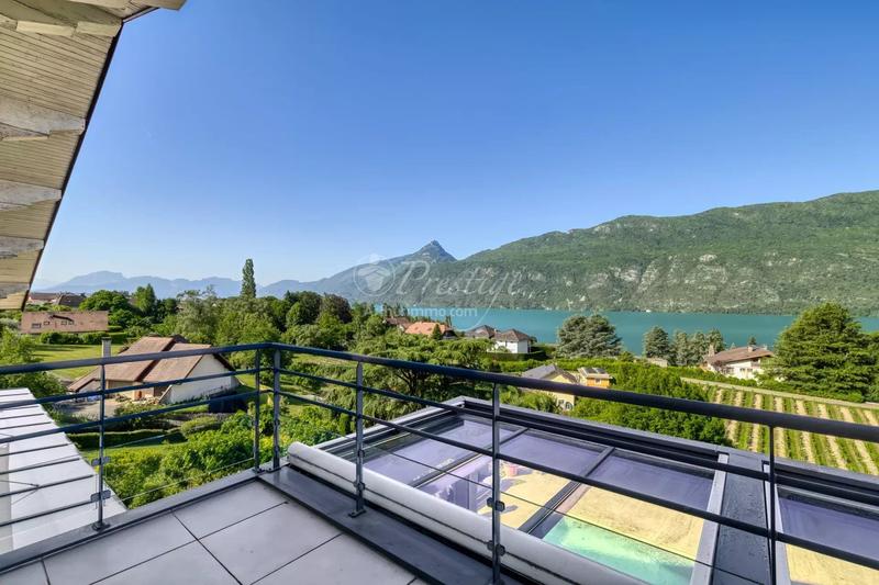 Maison - 452 m² - 12 pièces