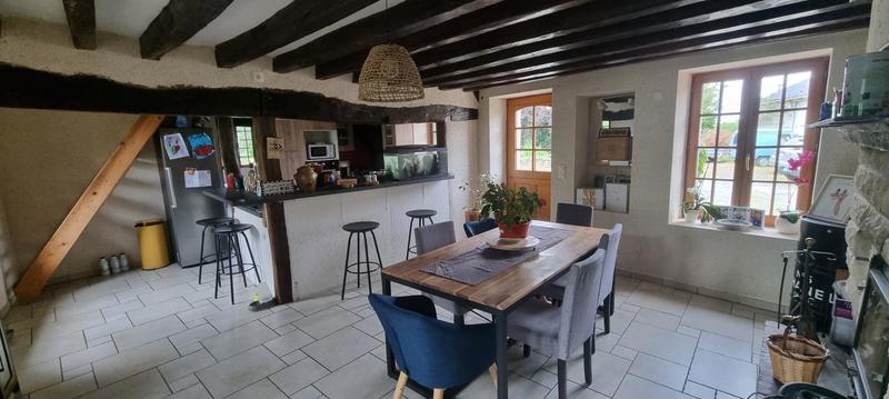 Maison - 177 m² - 8 pièces