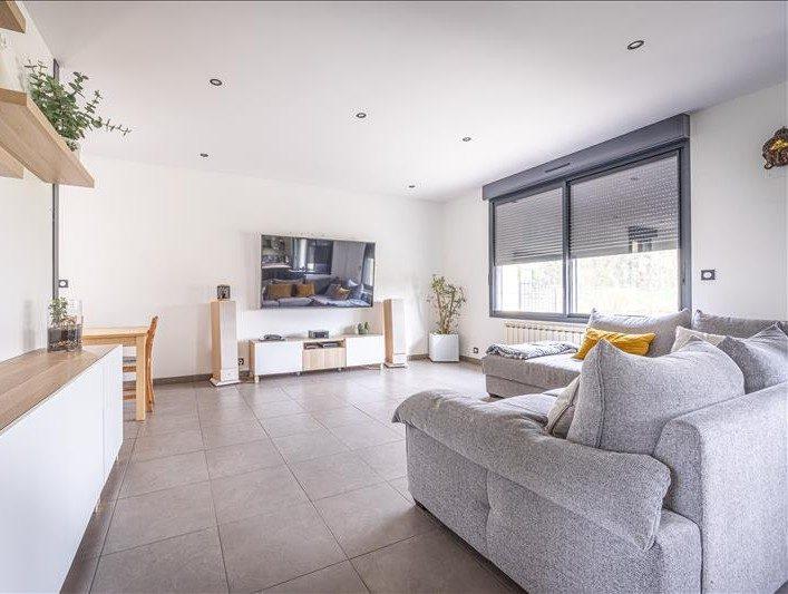 Maison ancienne - 130 m² - 5 pièces