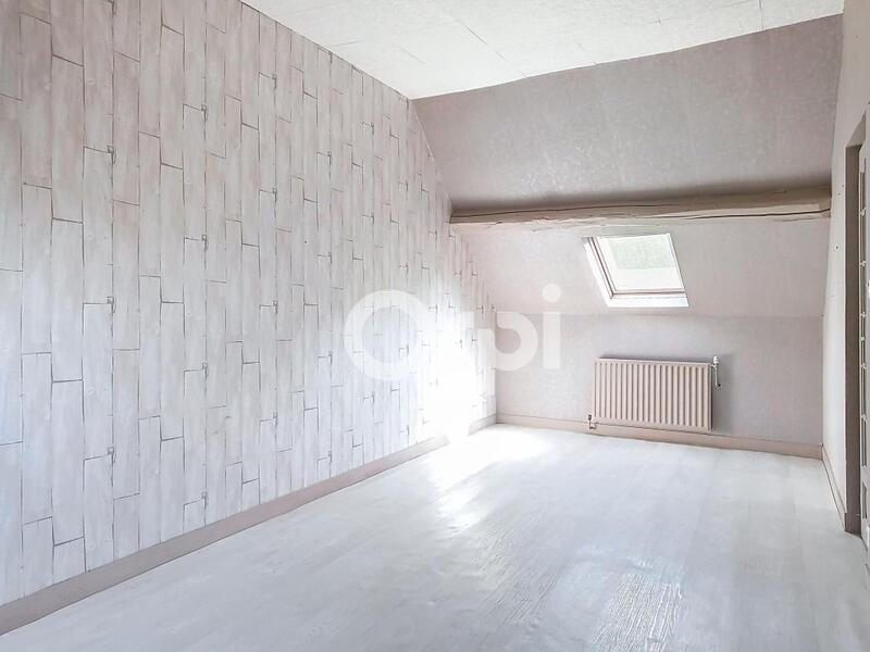 Maison - 102 m² - 6 pièces