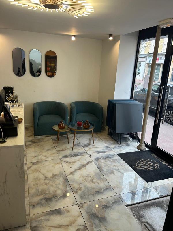 Fonds de commerce - 75 m²