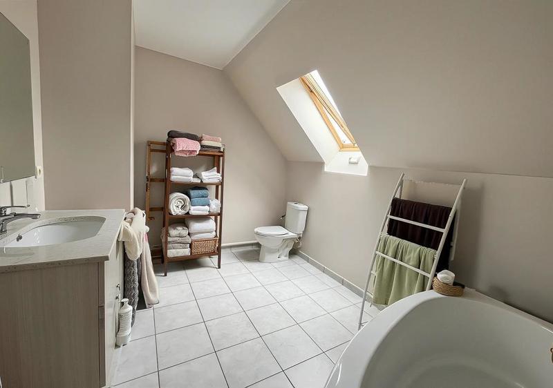 Maison - 100 m² - 5 pièces